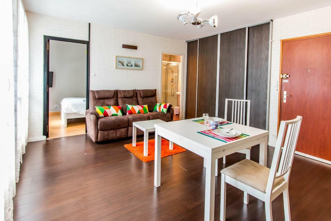 Braveo Lambiliz Apartment Брест Екстериор снимка